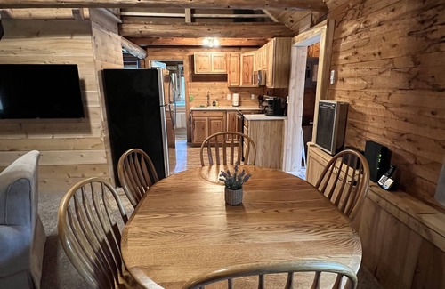 Munising Cabin | Waterfall Cabin - Pictured Rocks Lodging