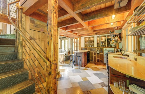 Cullowhee Cabin | Waterfall Views - 'Blue Ghost' Cabin in Cullowhee!
