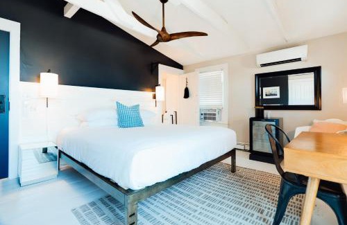 Commercial Street Hotel | Waterford Inn Provincetown