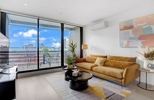 Docklands Apartment | Waterfront 1BR Docklands Apt Collinsst Freeparking
