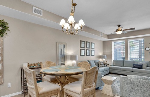 Laguna Vista House | Waterfront 2 bd /2.5 ba Modern-Farmhouse Space
