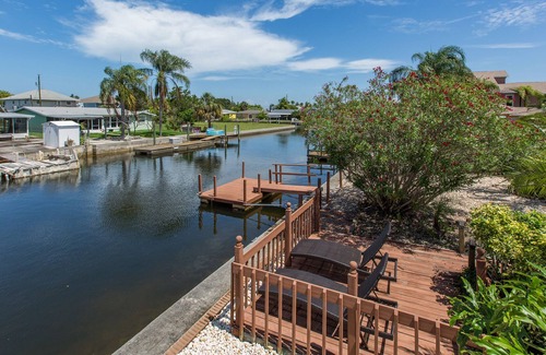 Sea Ranch On The Gulf House | Waterfront 3 BR- Extended Scalloping season- BRING YOUR BOAT!