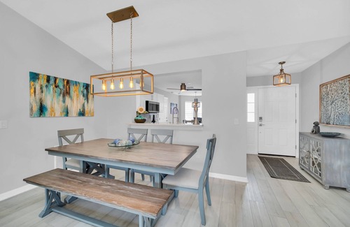 The Villages House | Waterfront 3Bed in The Villages