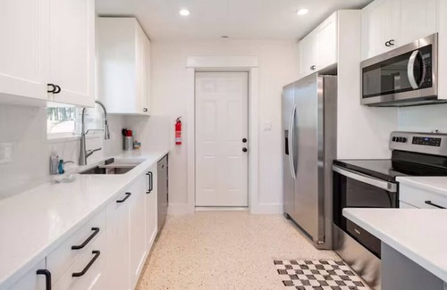 Fort Myers House | Waterfront "a fisherman's dream home" 3/2 with kayaks