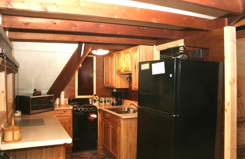 Rockbridge Cottage | Waterfront A Frame w/Private Dock, 2 Kayaks, 1 Canoe + Hot Tub!