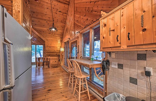 Arkdale Cabin | Waterfront Arkdale Retreat: 2 Acres w/Deck & View