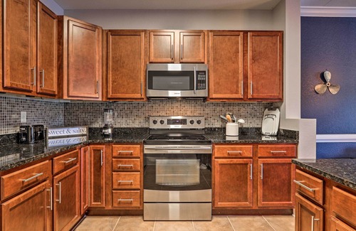 Bean Station Condo | Waterfront Bean Station Condo w/Balcony & Views!