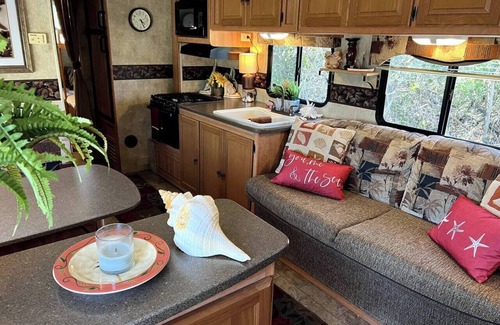 Palmetto House | Waterfront Bliss Kayaks Fishing & Crabbing - Dock Your Boat