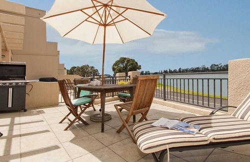 Coromandel Forest Park Cottage | WATERFRONT BLISS - TAIRUA HOLIDAY HOME, family friendly in Tairua