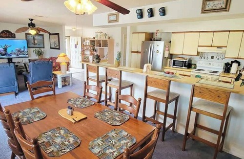 Port Isabel House | *Waterfront & Boat Slip 3 bedr Home * Deck * BBQ