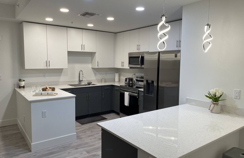 North Trail Condo | Waterfront Brand new condo downtown Sarasota, Florida