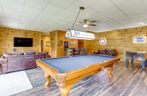 Blue Ridge House | Waterfront Cabin in Ellijay Hot Tub and Game Room