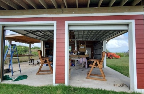 Port Lavaca Cabin | Waterfront Cabin with Amazing Private Fishing Pier and 6 Acres on the bay