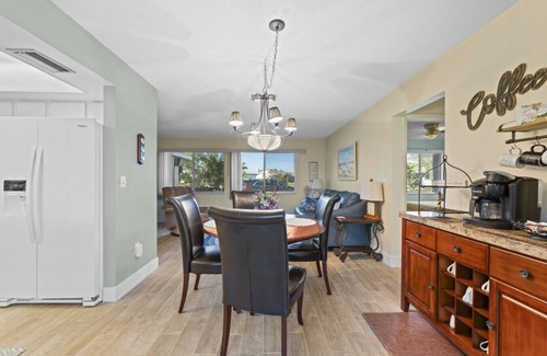 Port Charlotte House | Waterfront Canal View Games King Bed