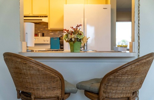 Port Charlotte House | Waterfront Canal View Games King Bed