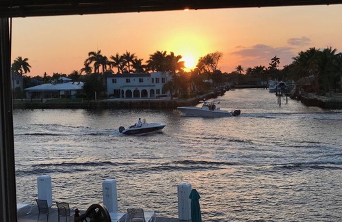 Pompano Beach Condo | Waterfront Condo ON the Intracoastal. Great views!