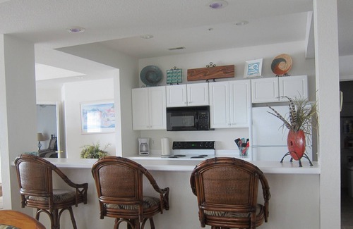 Lakeland Condo | Waterfront Condo with Amazing View