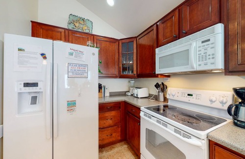 Hatteras Condo | Waterfront condo with private washer/dryer, pool, water views, and free WiFi