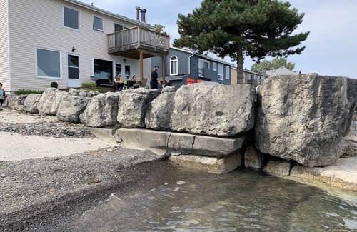 Craigleith Cottage | Waterfront cottage on Georgian bay