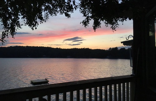 Winthrop Cottage | Waterfront Cottage On Lake Cobbosseeconte