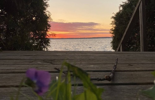 Scugog Cottage | Waterfront Cottage at south shore of Lake Scugog