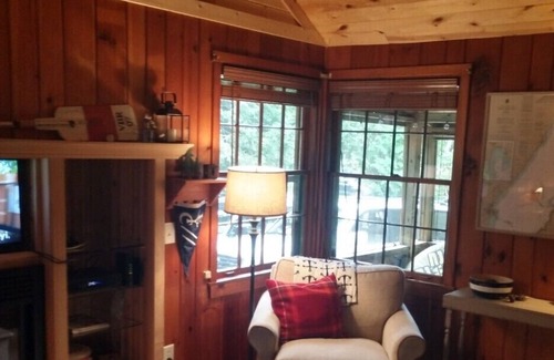 Fish Creek Cottage | Waterfront cottage in Ephraim