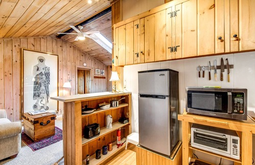 Langley Cottage | Waterfront Cottage with High-Speed WiFi, Ocean View, Private Deck, & Kitchenette