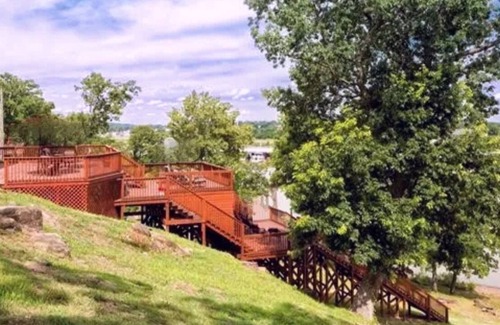 Eufaula House | Waterfront~Cove & Lake View~4 Tied Deck to Water~3 Bed + Loft~