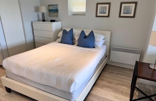 Queens Square Condo | Waterfront Deluxe Studio Suite Downtown on the Charlottetown Waterfront