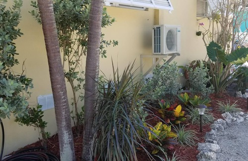 Marathon House | Waterfront, dock, easy ocean access, heated pool, walk to beach! Great location!