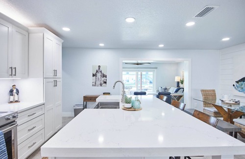 Springs at Kings Bay House | Waterfront+Dock l Commercial Ice Maker l 2 Kayaks