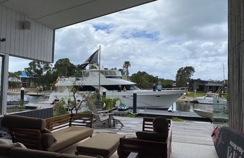 Gold Coast House | Waterfront Escape: The Shed on South Stradbroke Island