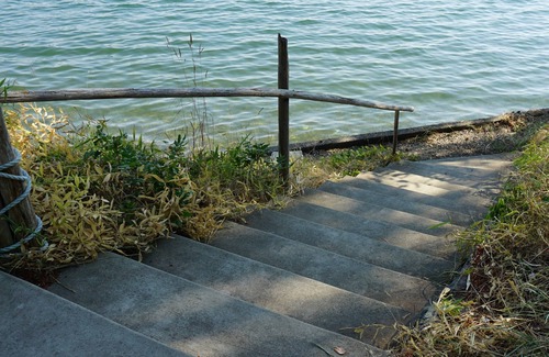 Burley House | Waterfront Family Retreat near Gig Harbor