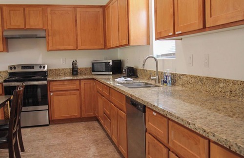 Kernville House | Waterfront, family resort, 2 separate units, Sauna, and Jacuzzi/sleeps 8