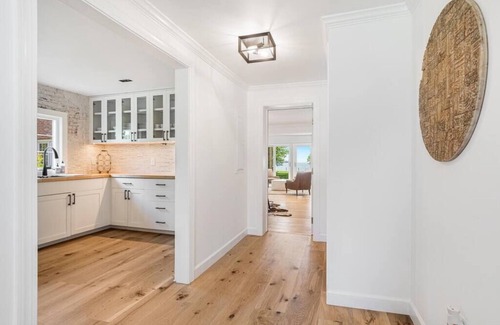 Royal Oak House | Waterfront Farmhouse Retreat on 18 Acres, Pool