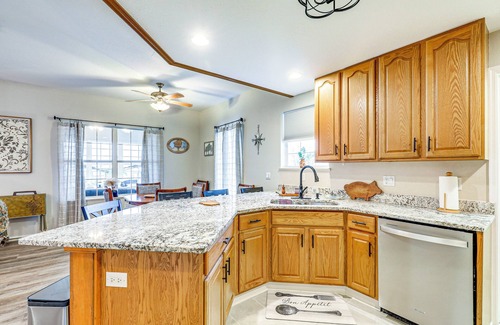 Florida South Atlantic Coast House | Waterfront Frostproof Home w/Private Dock!