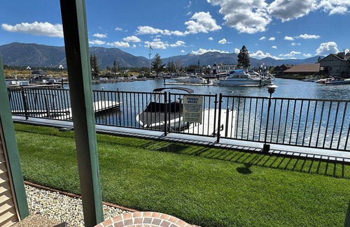 Tahoe Keys Condo | Waterfront Getaway - Tahoe Keys Townhome