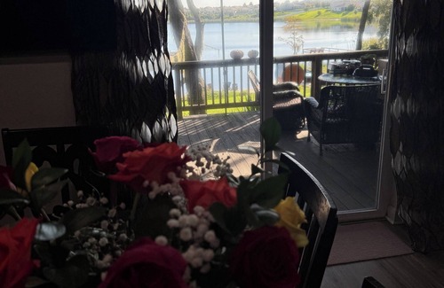 Eustis House | Waterfront Getaway Sauna Hot Tub Jet Skis Sunset Views