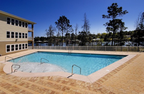 Foley Condo | Waterfront - great fishing, peaceful & quiet, yet close to Tanger Outlets & OWA