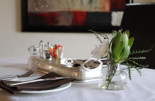 Upington House | Waterfront Guest House