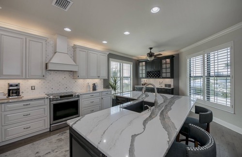 Bonita Springs House | Waterfront gulf access 4 Bedroom Home w Den & Heated Pool