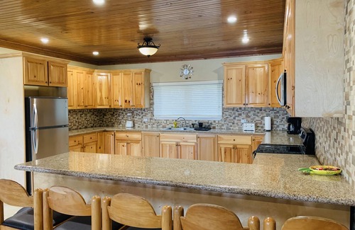 Nassau House | WATERFRONT HAVEN - Oceanfront Escape in Eastern Nassau! NO HURRICANE DAMAGE
