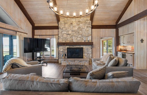 Baileys Harbor House | Waterfront Haven with private beach on Lake Michigan