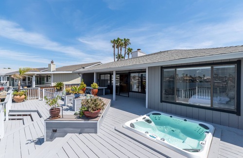 Discovery Bay House | Waterfront Haven