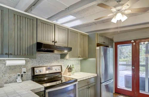 Sailboat Bend House | Waterfront ~ Heated Pool ~ Private cul-de-sac