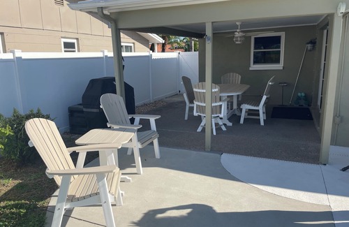 Flor-a-mar House | Waterfront - Heated Pool, Free use of Pontoon Boat! Hurricane Season Discount's