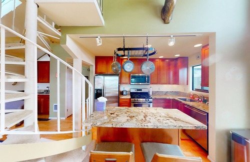Lincoln City House | Waterfront home with hot tub, balconies, grill & dog-friendly