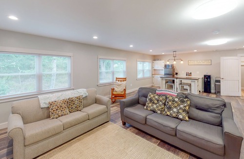 Somesville House | Waterfront home with deck, patio, grill, firepit, Ping-Pong, & WiFi