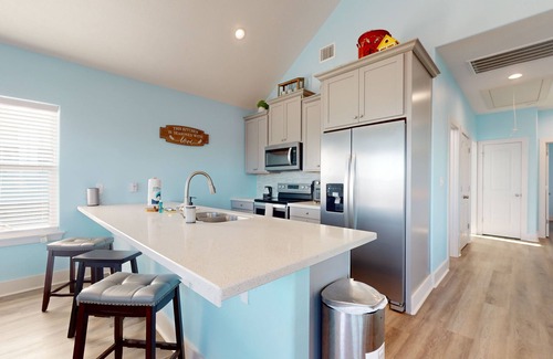 Galveston House | Waterfront home with gorgeous views, fast WiFi, central AC, ocean-view deck