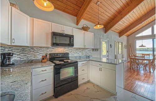 Smith Mountain Lake House | Waterfront home with deep water, skiing/tubing coves, firepit, pool table, SUP